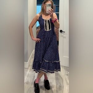 Original Gunne Sax Navy Floral Dress with Lace Trim. Great condition!